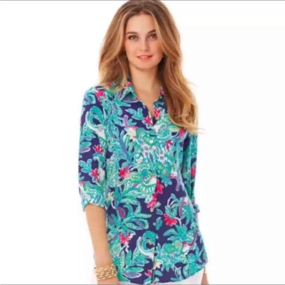 Lilly Pulitzer | "Isla Trunk Show" silk blouse Size Small EUC - Picture 2 of 7